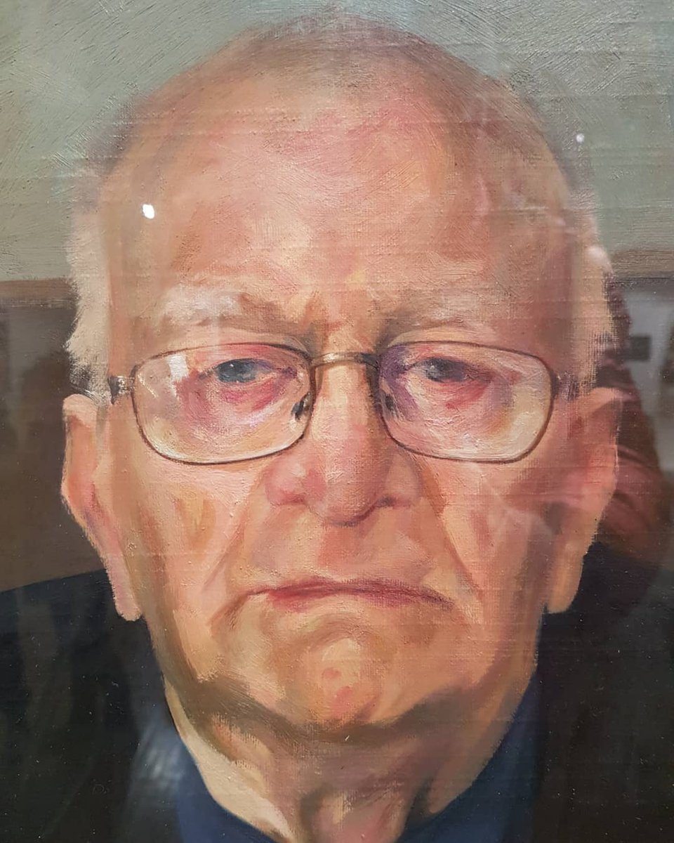 Jasonart70's tweet photo. My portrait of St Ives artist #BryanPearce on show at @Cornwall_Museum #cornwall https://t.co/rg8ku0gmWk https://t.co/f1PipiRgZi