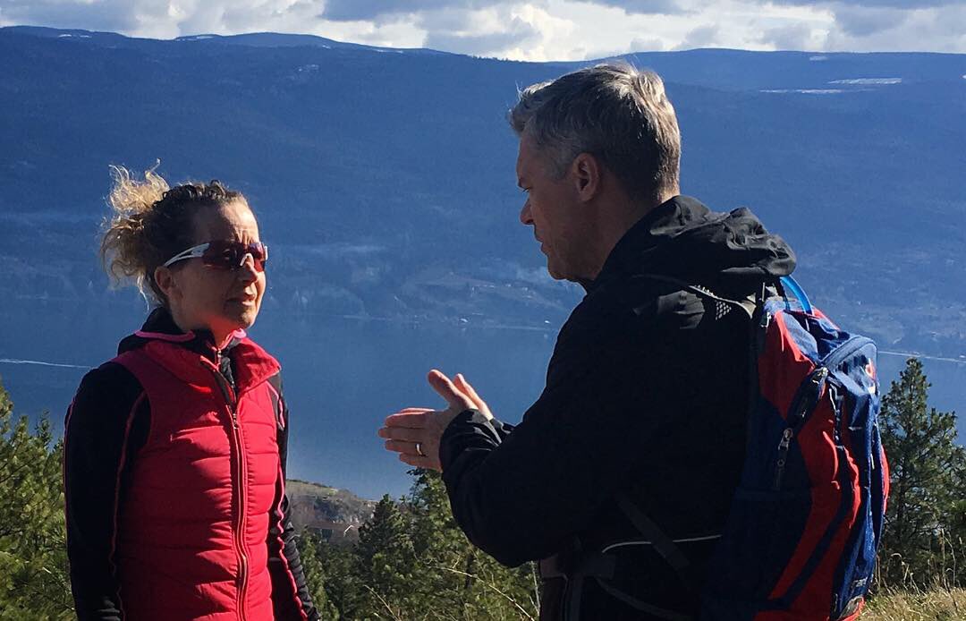 ET2media tweet media