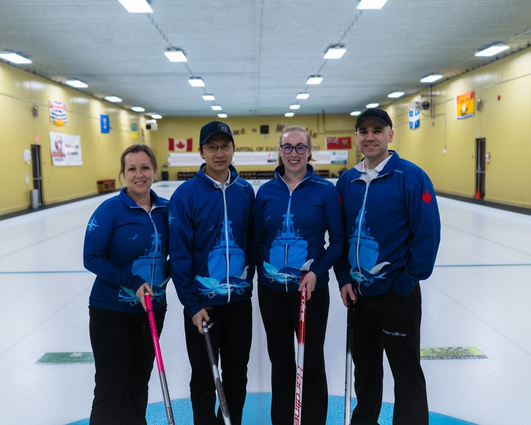 ColtsCurling's tweet photo. Finals at @CurlingMetcalfe 

Winchester (@rcncurling) defeats  Team Periard (Buckingham CC)
9-3 
@TeamGallinger (@NGCurling) defeats Team Leblanc (Buckingham CC)
8-4

congratulations on a great season

#OTTColtsCurling #FinalsBound @OVCAcurls #Curling @CurlingCanada https://t.co/ctYnisuydL
