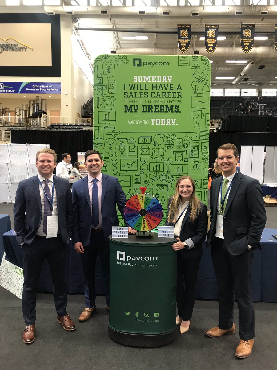paycomcareers's tweet photo. Our recruiters had a great time meeting future sales professionals at the #NCSC2019 career fair. Good luck in the final day of competition tomorrow! #paycomcareers #sellforpaycom #makesomedaytoday #ncsc https://t.co/OUyEsGKwAn