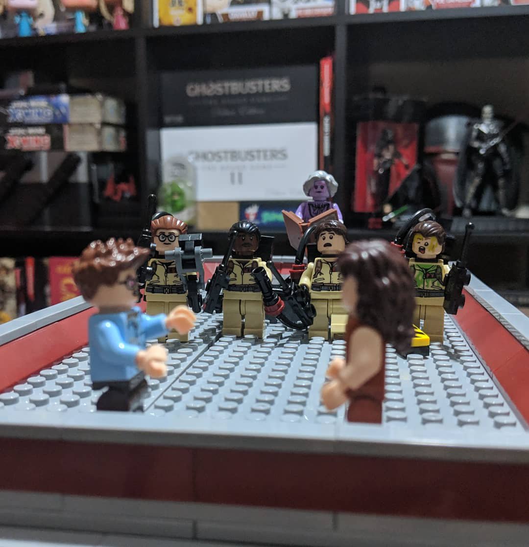 Finally finished this bitch lol
4634 pieces 
#ghostbusters #legoghostbusters #hookandladder8 #LegoFirehouse #yeshavesome