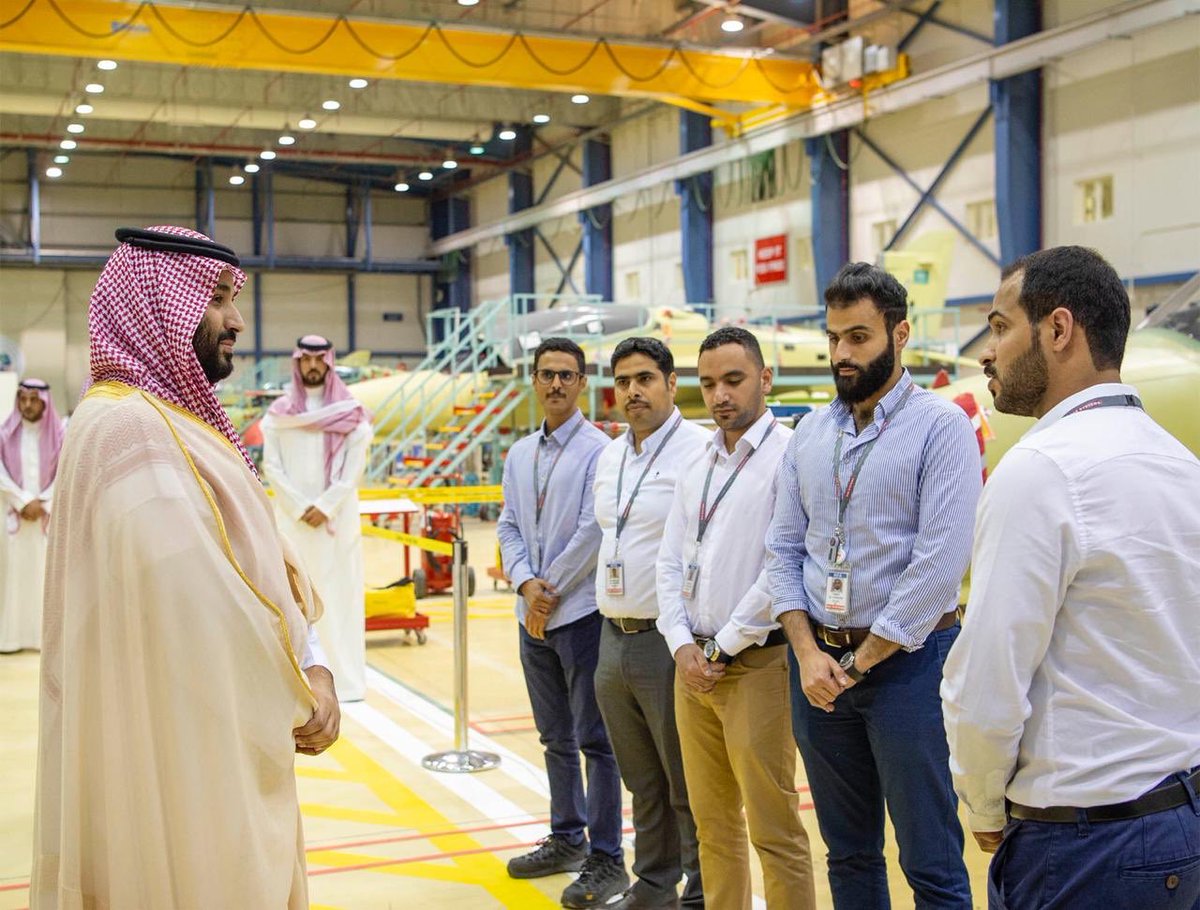 spagov's tweet photo. #صور | سمو #ولي_العهد يدشن أول طائرة تدريب نفاثة من طراز "هوك" تم تجميعها وتصنيع عدد من أجزائها محلياً بأيادي وطنية. #تدشين_أول_طائرة_تدريب_عسكرية_سعودية
#واس https://t.co/ZqcZCkBYrA