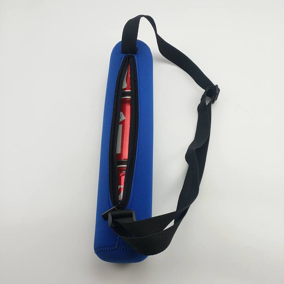 Runhongsports's tweet photo. Solid Color 3 Pack can cooler sling,  #amazon #rhneoprene #cancooler #coke #waterproof #slingbag #sling #3packcooler #promotions #picnic #cancoolersling #canholder #solidcolor #OEM #customizations #cocacola https://t.co/HZ6bh9LKvQ