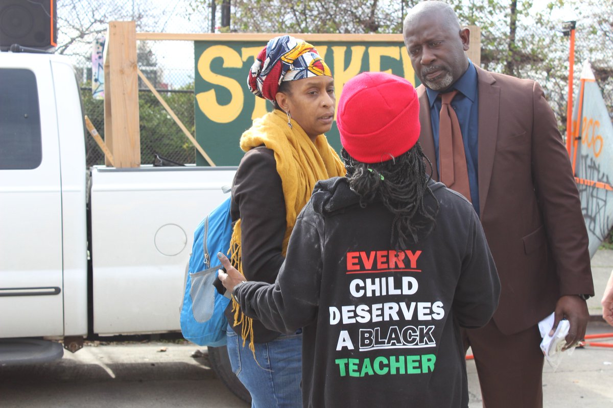ZZZZZZZZZZZack's tweet image. #RedForEd #unite4oaklandkids #OUSDstrike