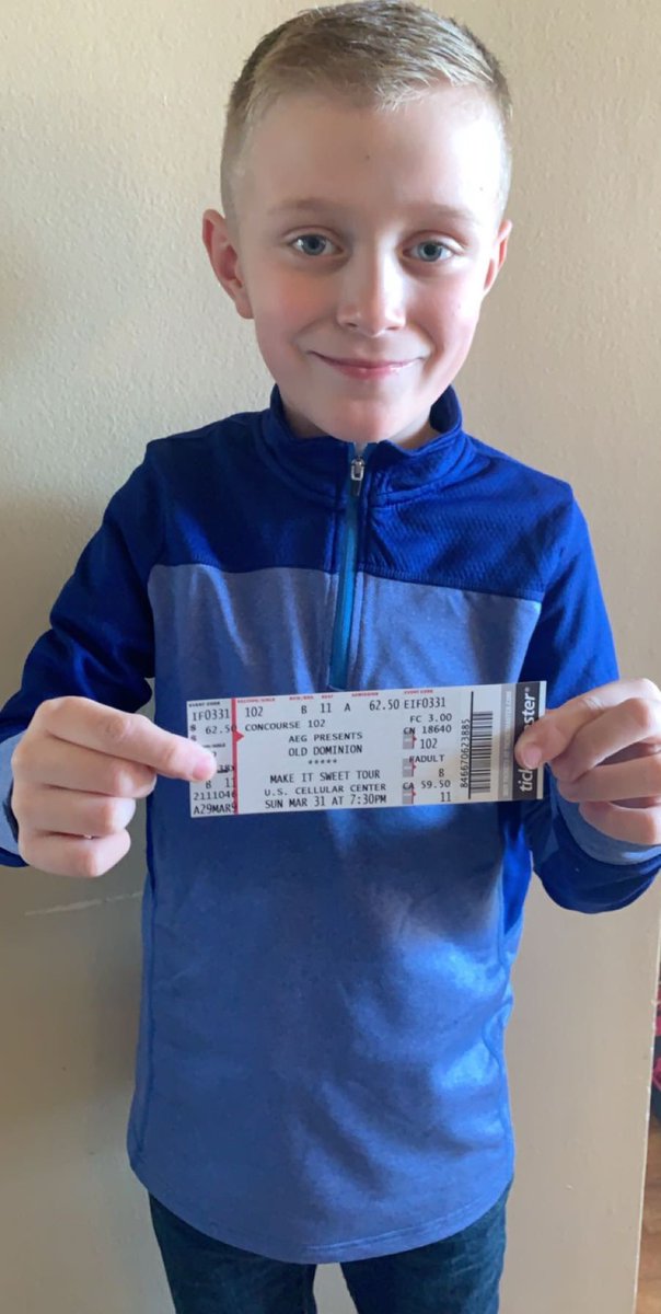 nyblevins's tweet photo. This guy is so excited for @OldDominion and @JordanCWDavis tonight! #favoritecountry #JordanDavis #Countrymusic https://t.co/C4MfZVsVvK