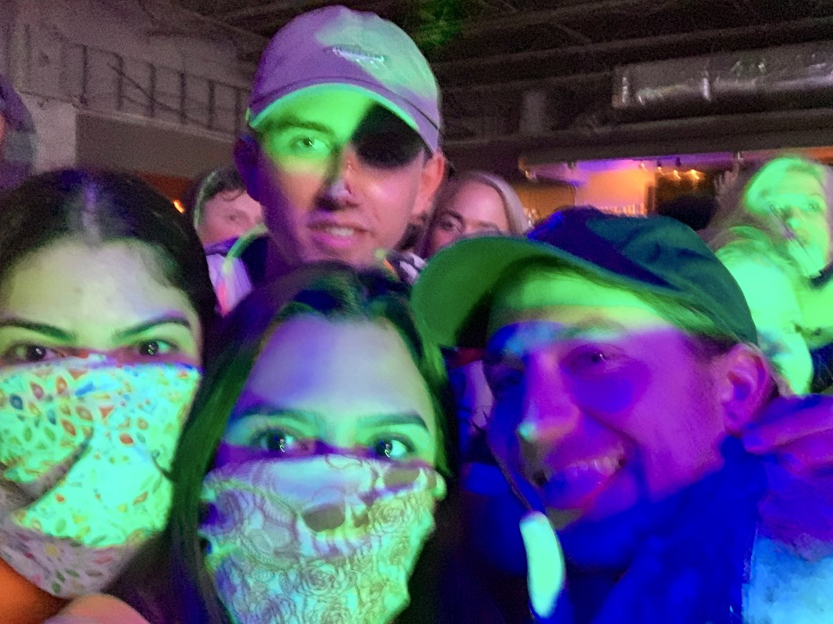 Brilinskyy's tweet photo. Thank you @tiedyekyforeva for showing us what a filthy set is like!!!!! #basspunkloverboy <3 https://t.co/mPA2kJtSBT