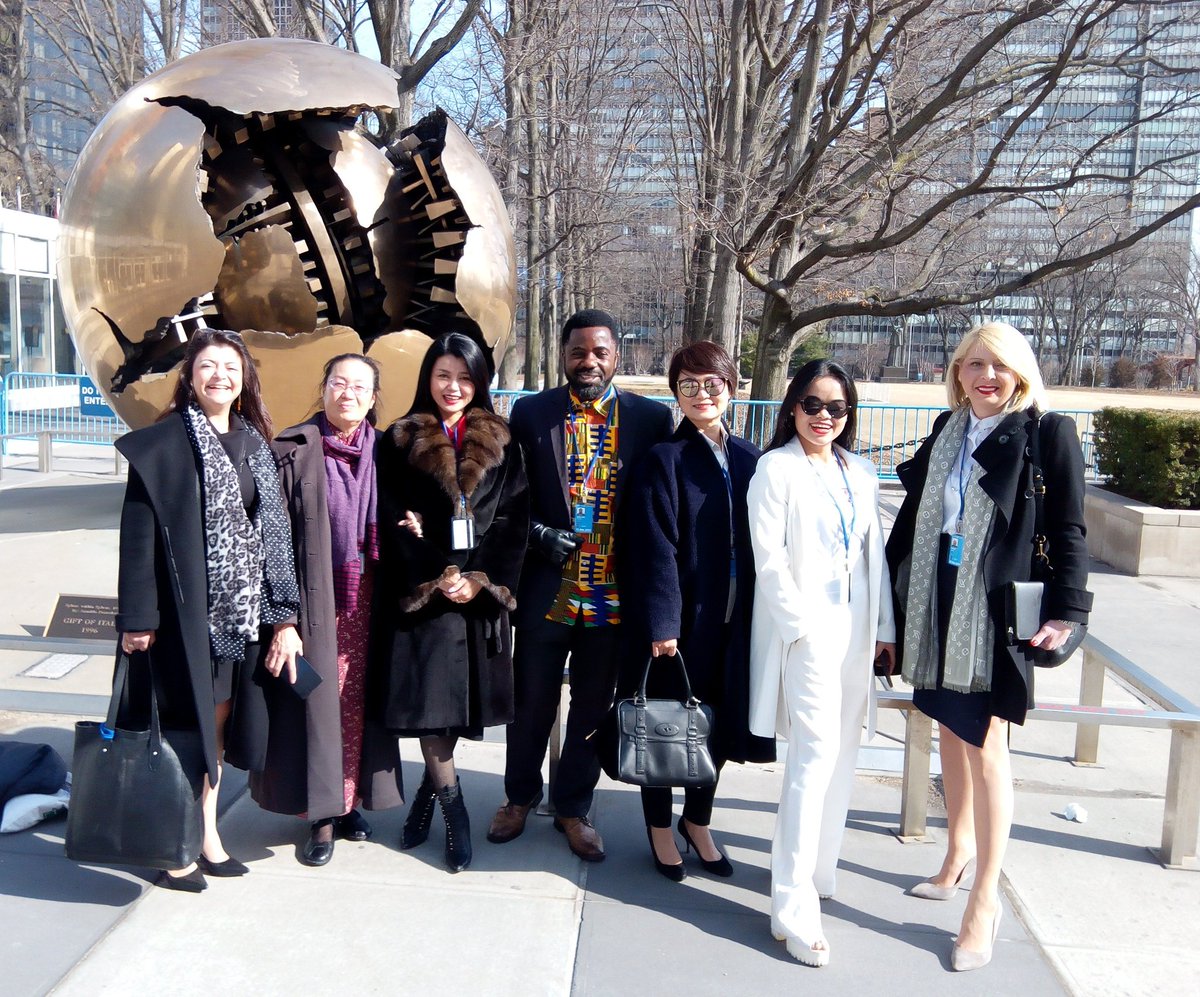 OsitaAmakeze's tweet photo. #Dicide UN Smart Ambassador @UN #TeamYowamca @Malala🏅 @UN_CSW https://t.co/9x4FJQxdVO