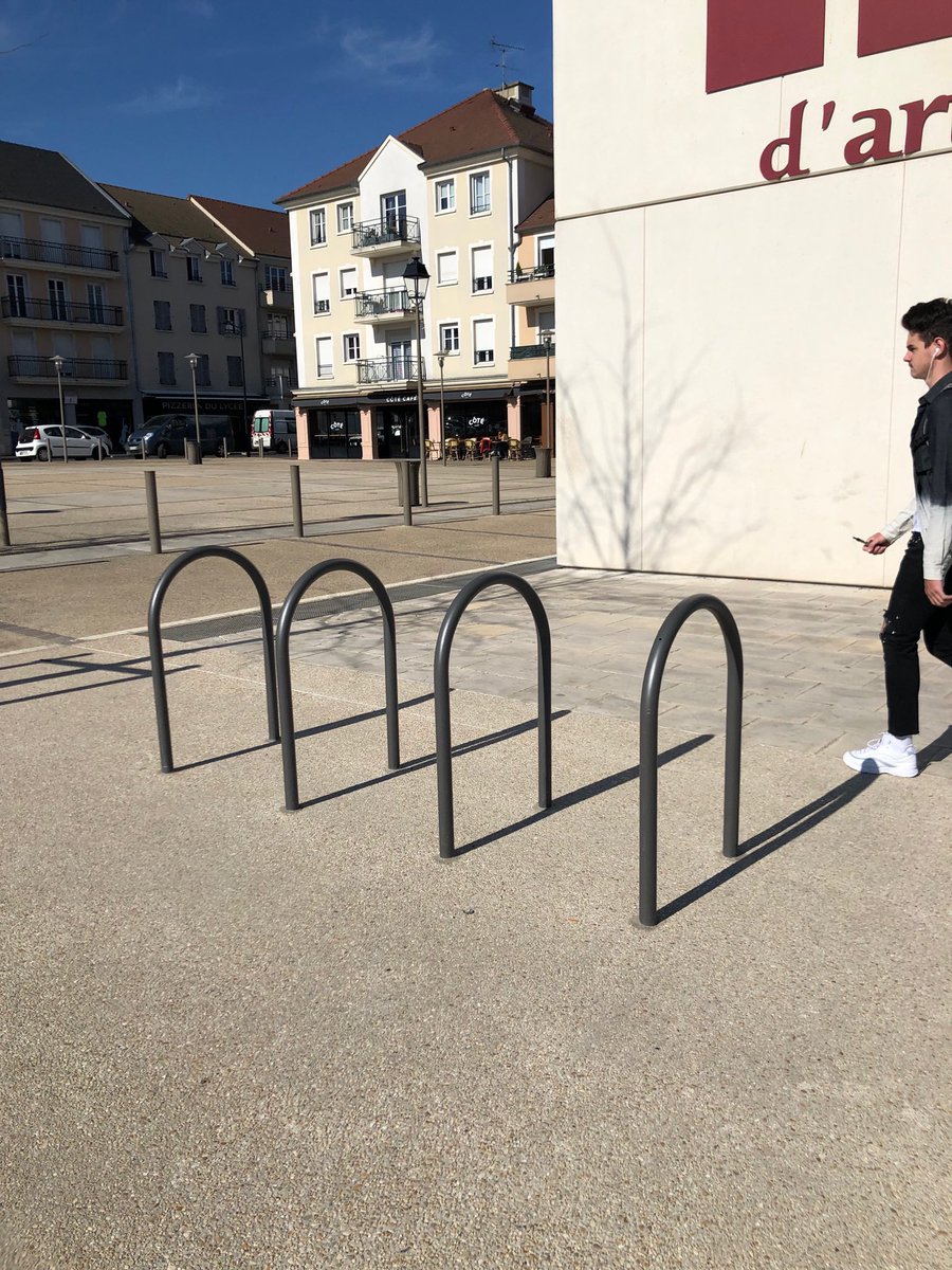 Sylvie Carillon tweet media