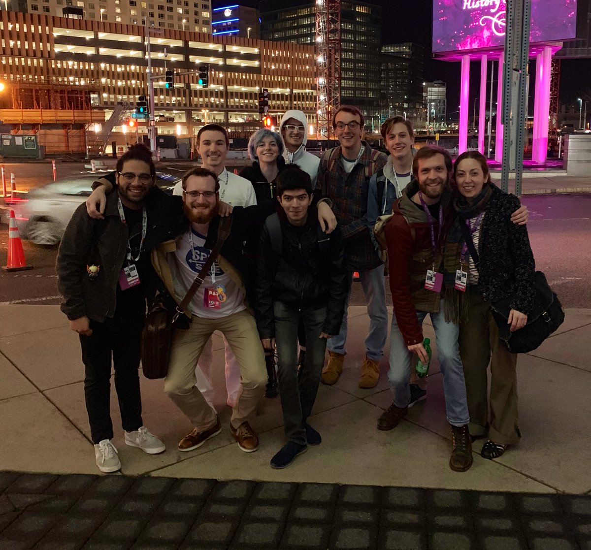 GossamerGames's tweet photo. :)

What a great show w/ a great team: @look_sharpe @dano_art_ @_Sr_Real @HungryAndAngry &amp; even better company 

S/o to the @SplitSideGames, @egsdrexel &amp; of course - @Official_PAX + @IndieMEGABOOTH 

Catch us next time ❤️ https://t.co/qvYSMouV1s