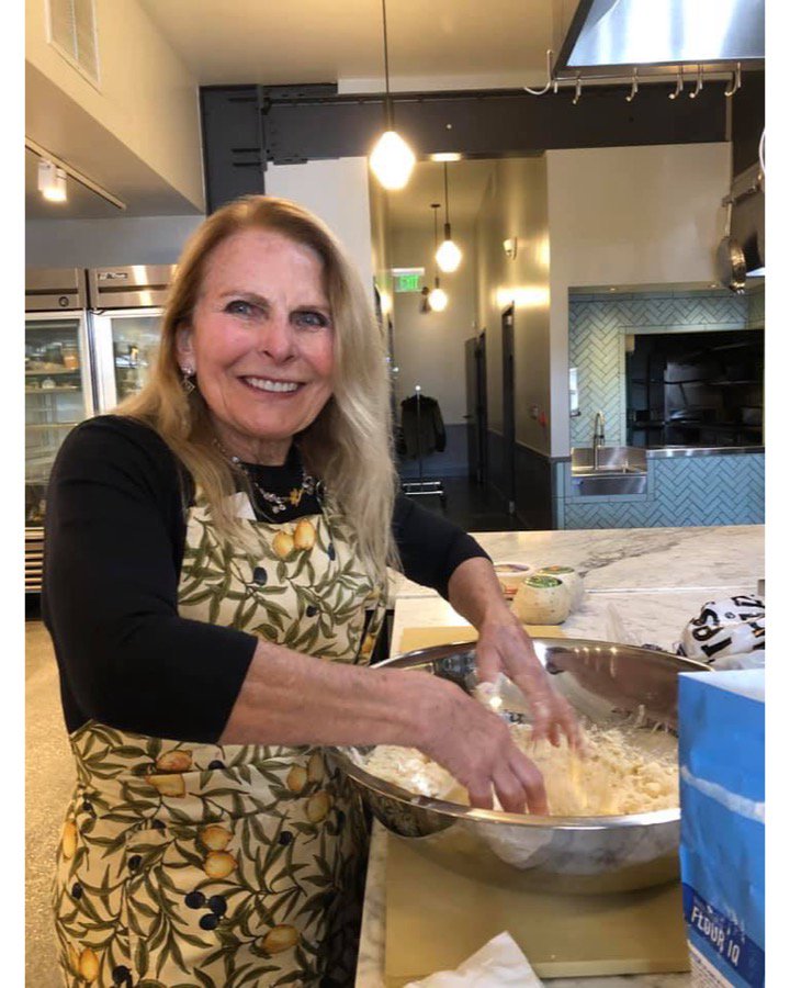 Check out these great photos from our recent event with <a href="/HumanitiesWest/">Humanities West</a> &amp; <a href="/kenalbala/">Guy guy</a> marking 500 years since Leonardo DaVinci’s death in France. Ken created a fascinating menu by pulling recipes from the first cookbook ever printed, a copy of which was in DaVinci’s library.