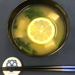 味噌汁にレモンを入れた!ミソスープ!おいしいの？