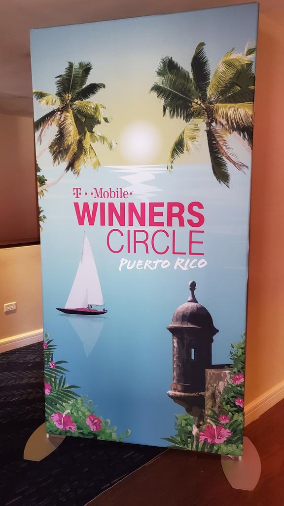 DarrenSposa's tweet photo. Excited to celebrate an awesome group! https://t.co/jXNF7TKawW