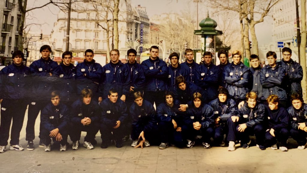 cobsv's tweet photo. @cestape @MarianoMosca @SerafoAgusto @facucadenas @luiscaviglia @juancaviglia @diegopraderi @OskyD @Santiago_Alfaro @ferraripabloUY Buena foto encontré !! https://t.co/YxgNp267Xa
