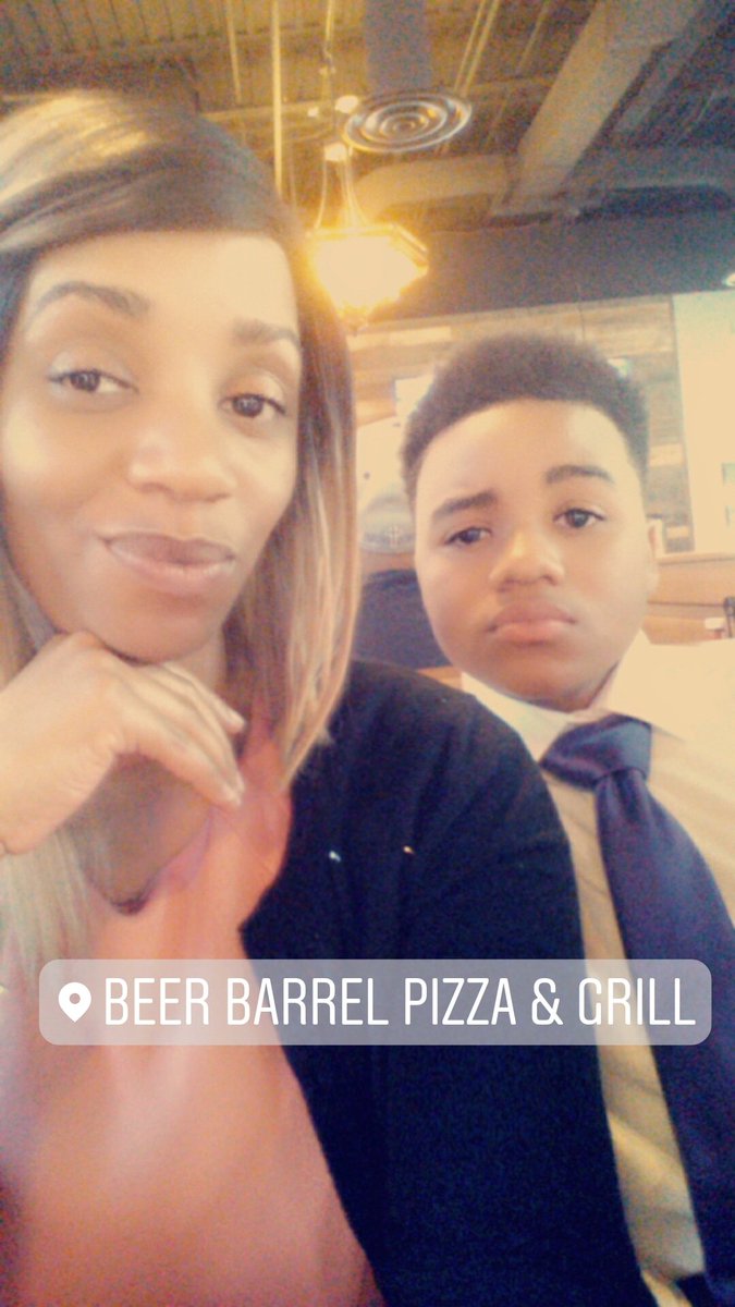 LadyJaeMissBoss's tweet photo. Me and my youngin! This kid is my world! #MyRollie #MyBestFriend #SnapPost #SnapSawItFirst @GordonTylen https://t.co/j3qze90GAe