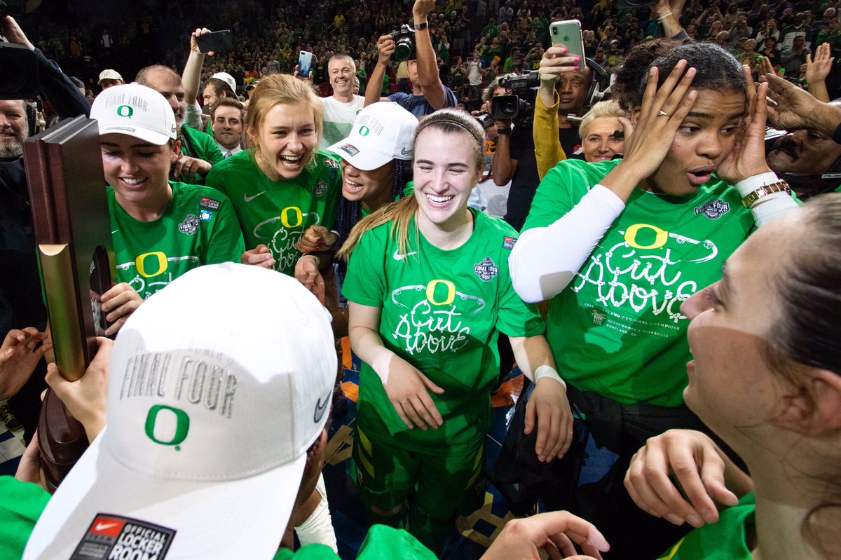 DevinRoux's tweet photo. I’ve had a blast covering @OregonWBB throughout the #NCAA tournament https://t.co/GyYtWvNvTv