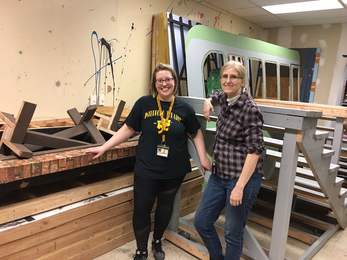 IHS_HandS's tweet photo. More clean up &amp; organizing @IHStheater #AllShookUp #setstrike https://t.co/X9rkClZiRV