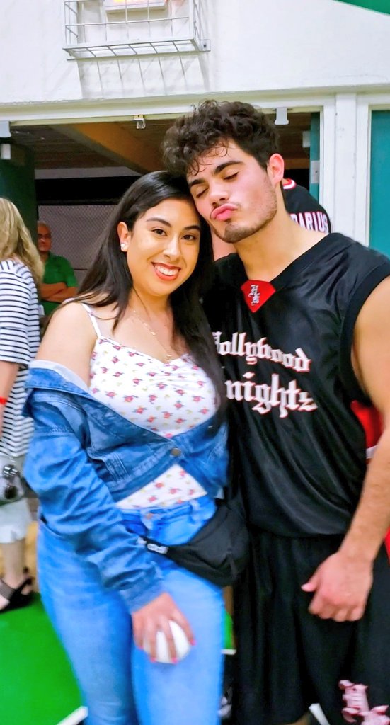 emerysrose's tweet photo. The Troy to my Gabriella. ❤🏀 https://t.co/4uRgE74N6R