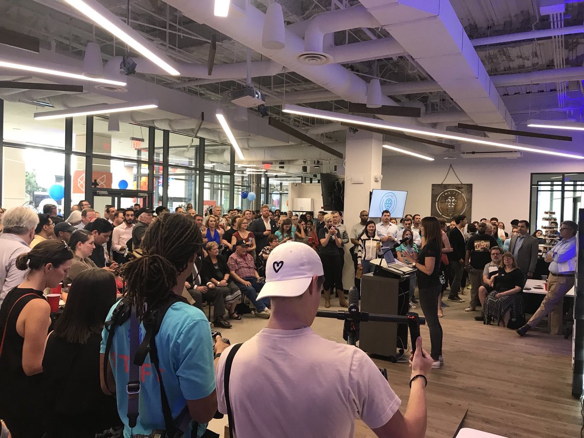 Swing by the #DSW19 Launch Party featuring Startup Alley, a showcase of Dallas startups, TONIGHT at <a href="/CapitalFactory/">Capital Factory ⚙️</a> + @thedectx! RSVP:  bit.ly/2U6kNXK <a href="/CapitalOne/">Capital One</a> <a href="/DalStartupWeek/">Dallas Startup Week powered by Capital One</a>