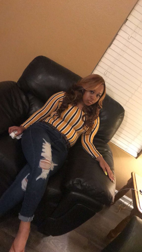 BreeQuaNay's tweet photo. you know when to apply pressure & when to play backfield 🥵💕
#recapoflastnight https://t.co/KbMJI3u0xK