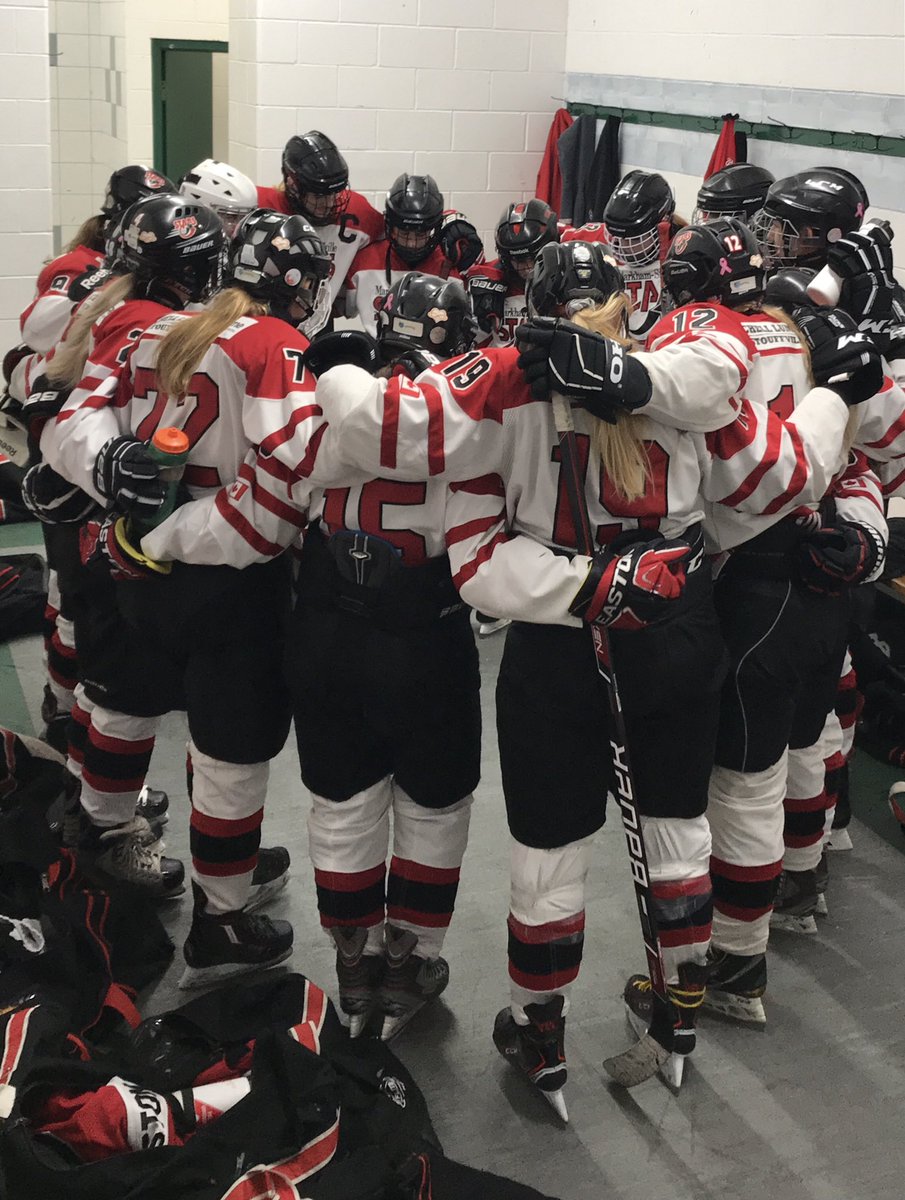 heather4kids's tweet photo. This is what a team looks like ♥️ #respectforeachother #respectforthegame #respectforyourcoaches ⁦@MidgetBBStars⁩ https://t.co/iTTh3LHNHH