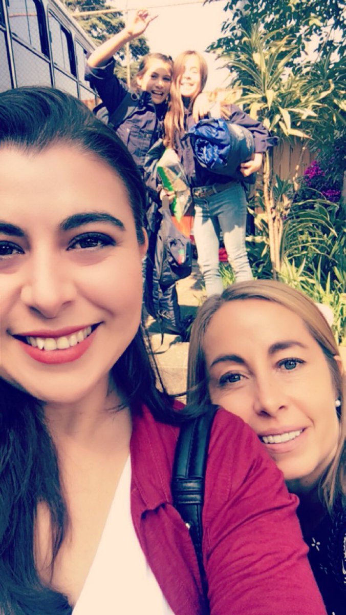 irenegarciamx's tweet photo. Primer campamento #scout de #minichic. Regresó feliz y yo más de recibirla de vuelta 😍 https://t.co/zkeWILftIK