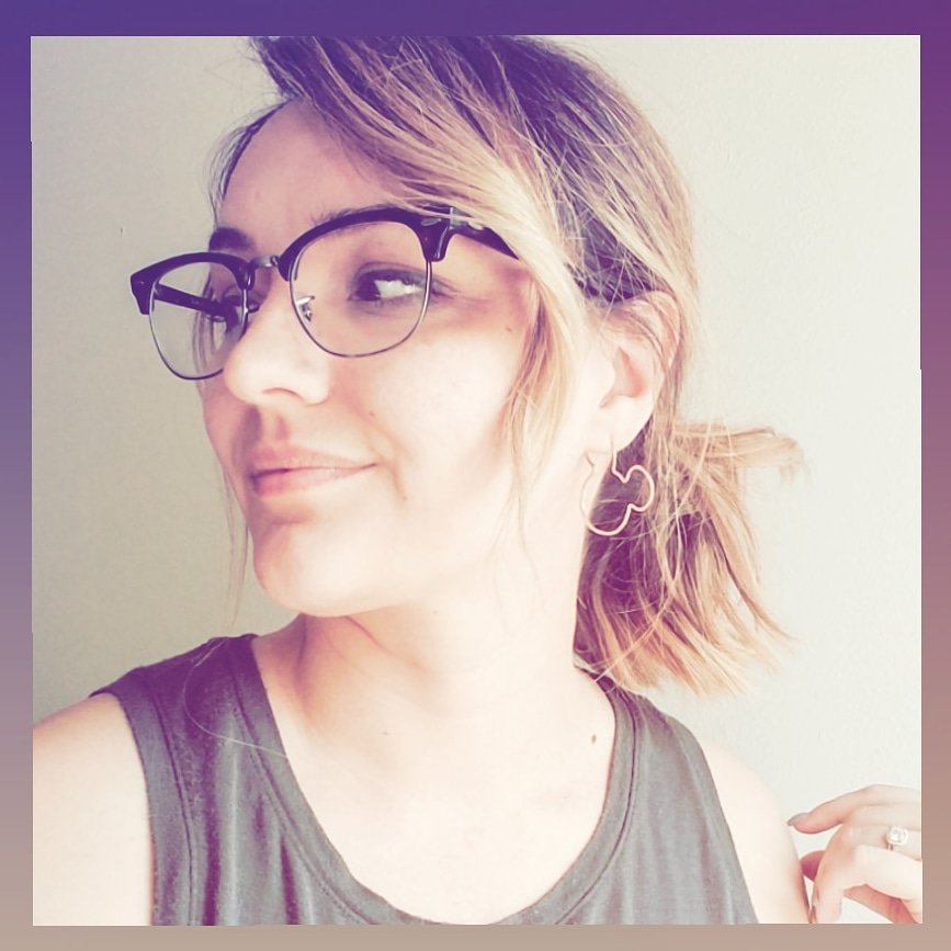 ModAdjusted's tweet photo. These amazing mini Mickey hoops from @makepie are going to be the perfect accessory for Disneyland!
.
.
.
#mickey #mickeymouse #hoopearrings #earrings #lightweight #goldhoops #disneyland #disneyaccessories #makepienotwar #etsy #moderatelyadjusted https://t.co/n8KnjZuRxC