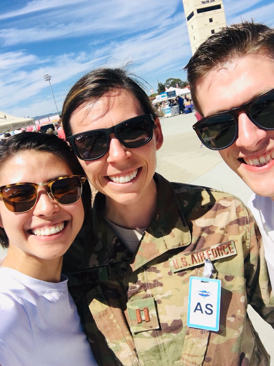 Aki Chaffin (@akichaffin) on Twitter photo Always worth taking the time to support your awesome friends!! <a href="/Travis60AMW/">Travis AFB Official</a> #thunderoverthebay #Thunderbirds #travisairshow Always worth taking the time to support your awesome friends!! <a href="/Travis60AMW/">Travis AFB Official</a> #thunderoverthebay #Thunderbirds #travisairshow
