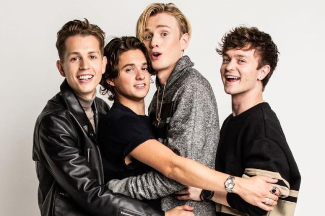 kyrairving22's tweet image. Happy Monday! @995PlayFM Tuned in on my way to work! I am requesting for All The Lies - Alok, Felix Jaehn and The Vamps para mas feel ang summer! :D #FirstThing995