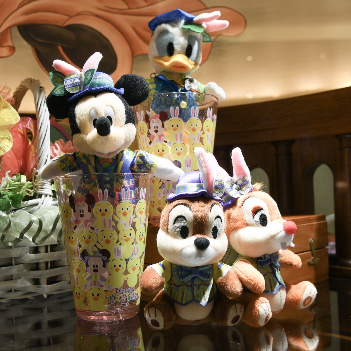 Mezzomikiのディズニーブログ בטוויטר 東京ディズニーシー Tip Topイースターのぬいぐるみバッジ本日発売 ミッキー ミニー ドナルド デイジー チップ デール うさピヨ 価格各1700円 価格2800円 チプデ 価格1500円 うさピヨ T Co 1dpf6zmatz