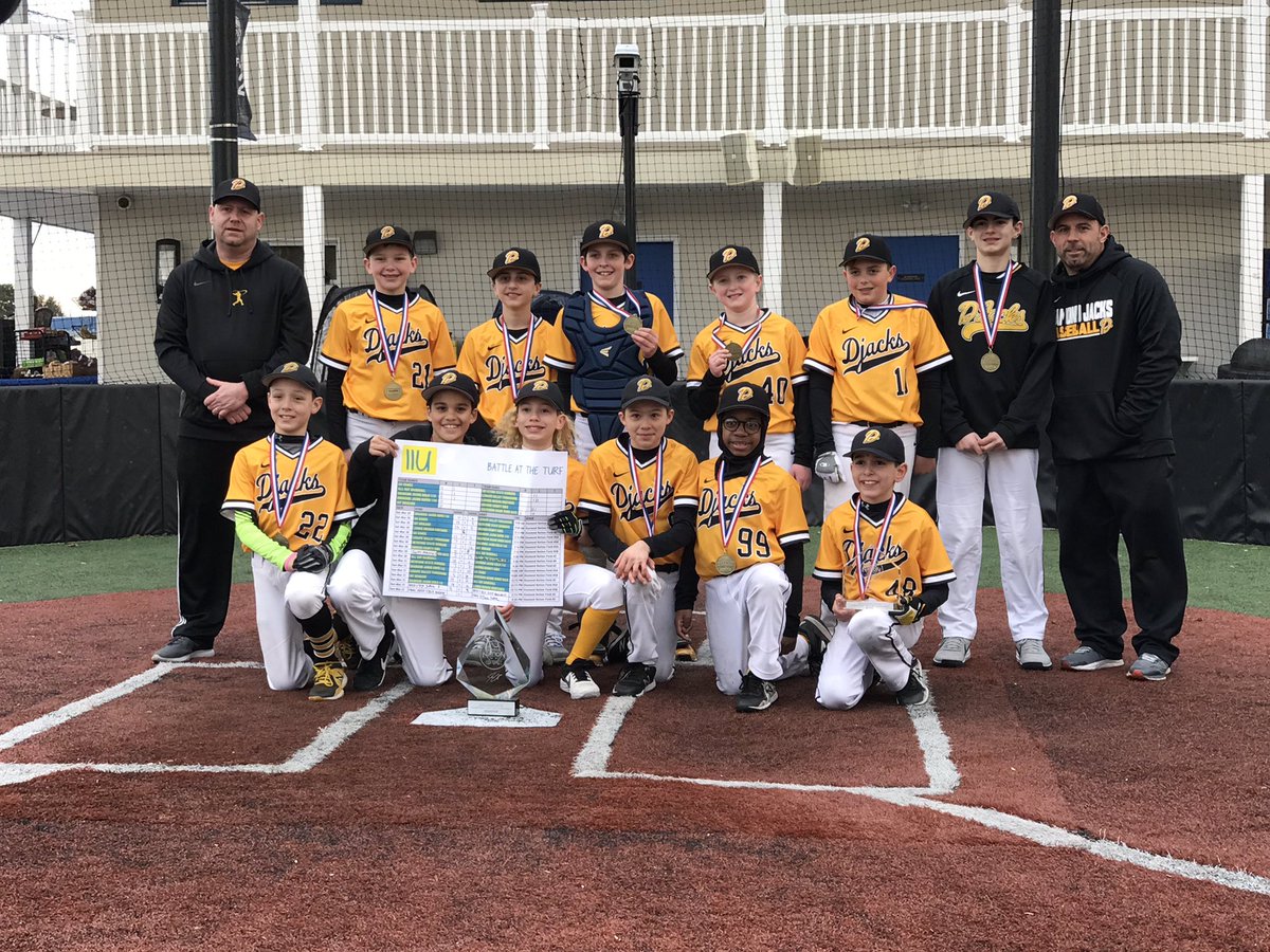 MikeRaymond20's tweet photo. Congratulations to Cole and the Super 11 Diamond Jacks for winning the Battle of the Turf Championship at Diamond Nation. https://t.co/de8iU9ct0a