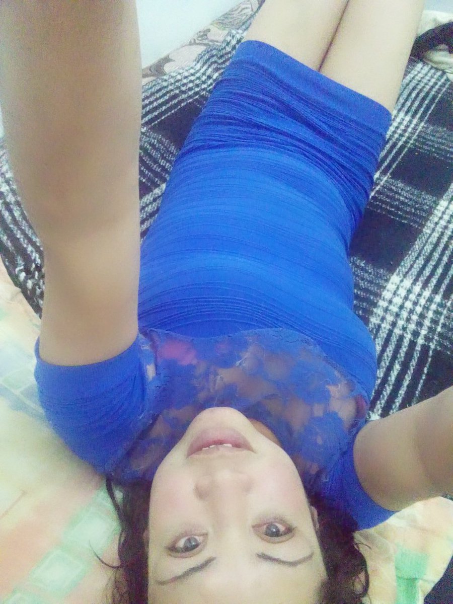 ChicasDeLaWeb1's tweet photo. Está seguidora está algo aburrida síguenos y da RT para ver cómo se quita ese sexy vestido #GanarSeguidores #Sexy #hotwife #HotwifeMexicana #swingersmexico #cornudeseos #corneador #bull #cornudo #Nalgona #TetasMaravillosas #TangaDelDia https://t.co/yD3kcJKnUP