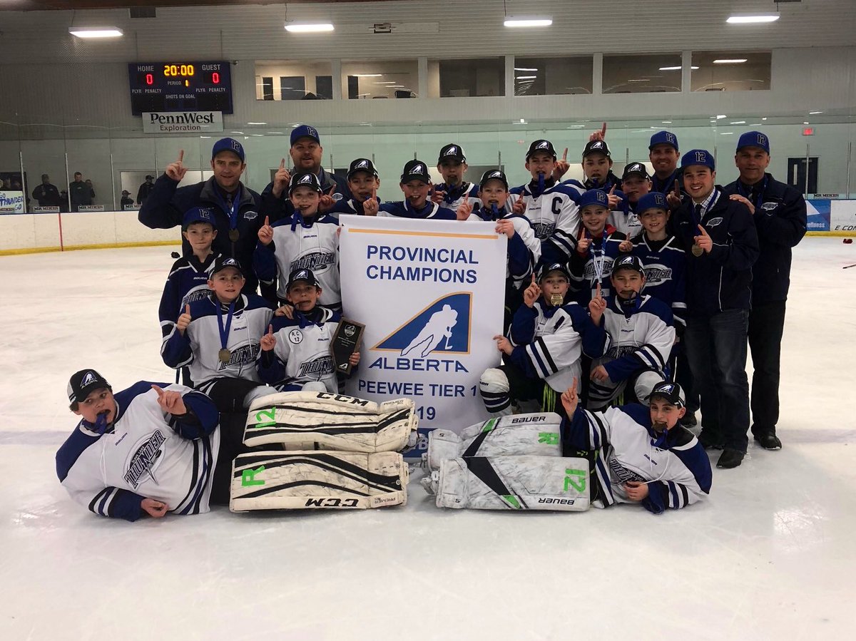 The host with the most! Congratulations to the Slave Lake Thunder, who won the Peewee Tier 1 Provincials on home ice! 

#HAProvincials #ATBProvincials