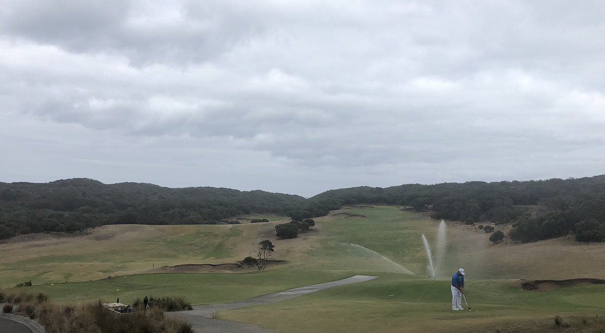 nathangreen13's tweet image. Day 1 of the Toronto Boys Mornington golf trip, @Portseagolfclub looking pure and the weather is 👍🏻. Magic part of the world. #howgoodisgolf