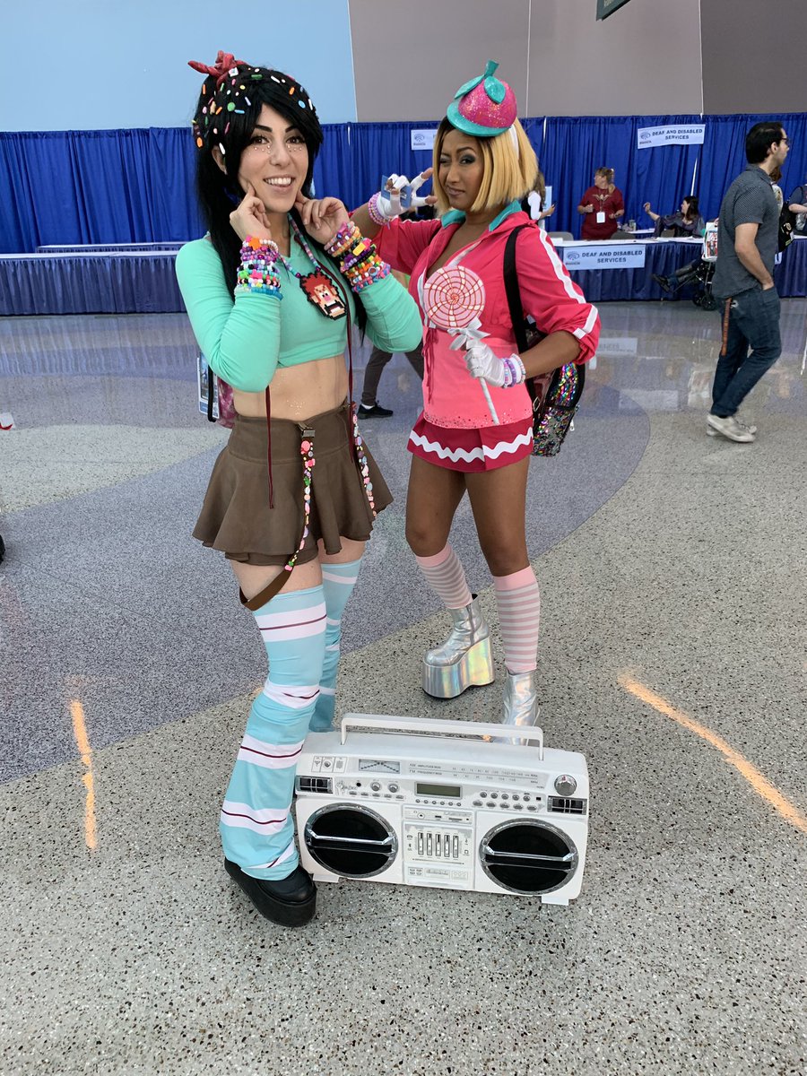 UniAstronaut's tweet photo. #vanelope #raver kids at #WonderCon2019 yesterday!! Photo courtesy of @MychalFabela #wondercon https://t.co/tQMDEfV62T