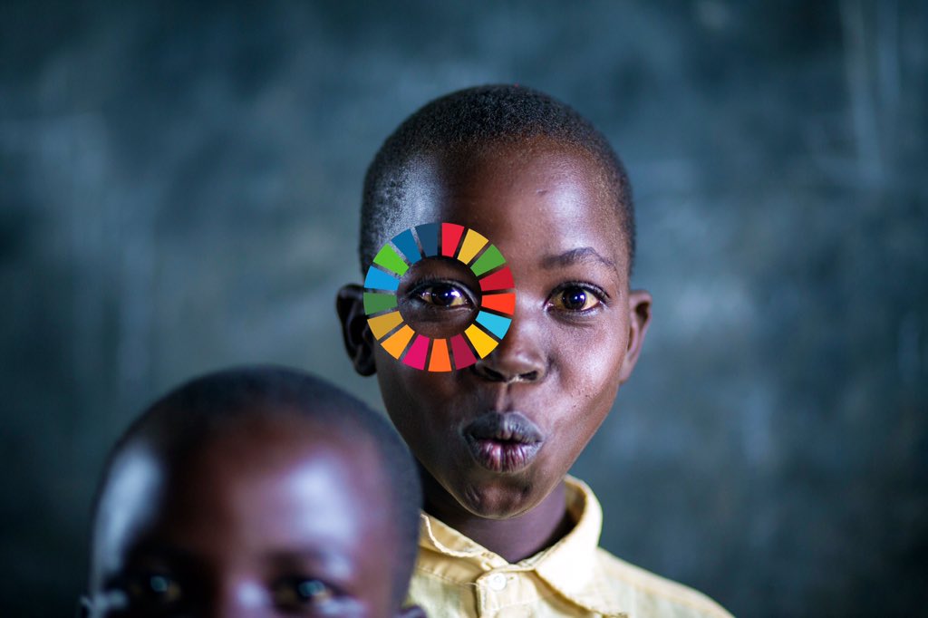 YouthSDGs's tweet photo. Young people make up more than 50% of the world's population. Which youth-led initiatives are making an impact on the #SDGs and beyond? #youthsdgs https://t.co/Q3kvx6MxwK