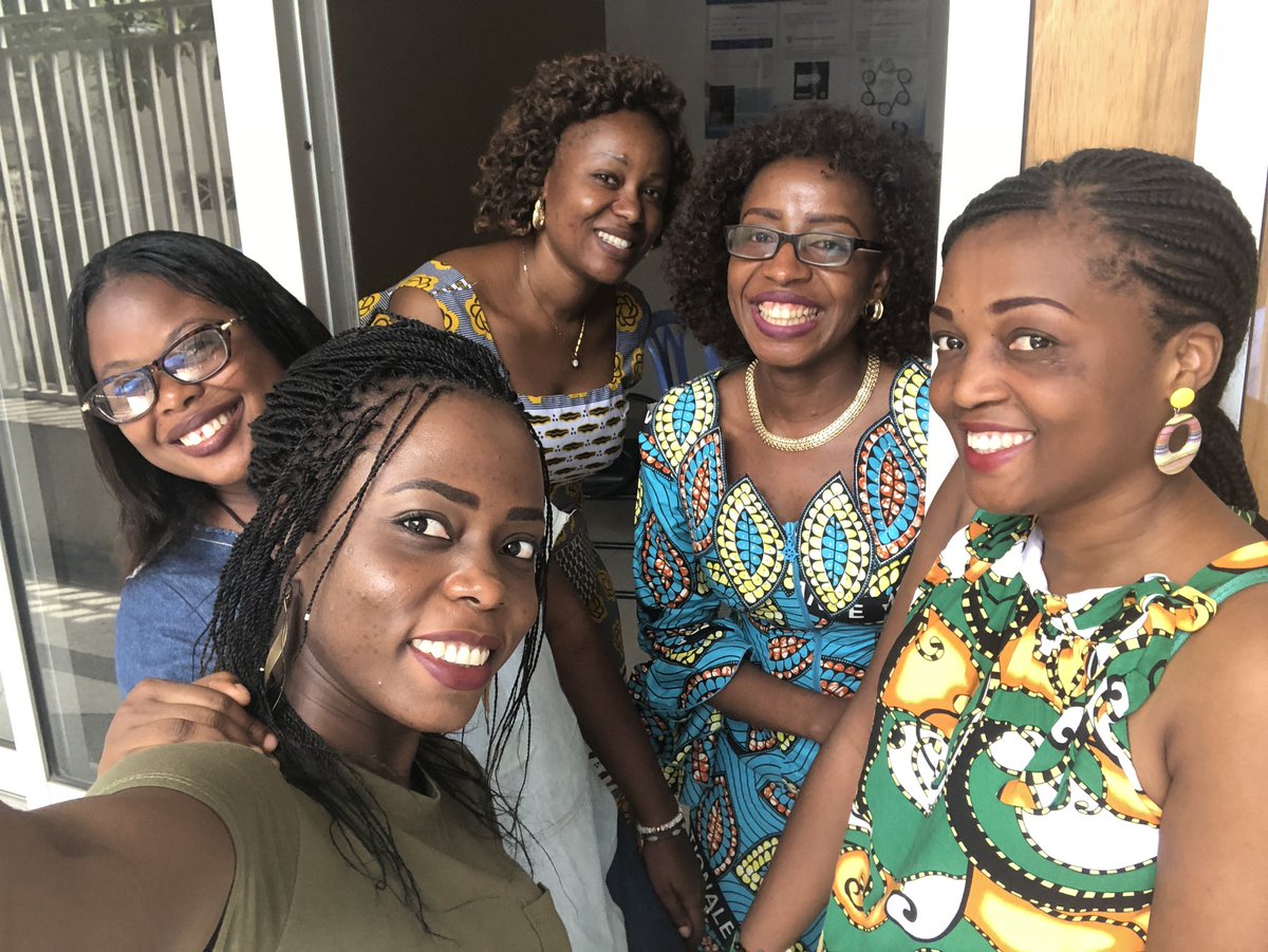 annytenga's tweet photo. Ça fait chaud au cœur Quand les membres de votre équipe s’organisent, se mobilisent et vous invite un dimanche pour leurs parler, parce qu’ils ont adhéré à votre vision.
#MonEquipeMaForce 
@BienseanceNj @Asinus_k @EbambiKatalayi @AmeCoeurRDC @Soeurlevetoi @tawabmerveille1 @ztrici https://t.co/0JmGjCFJFu