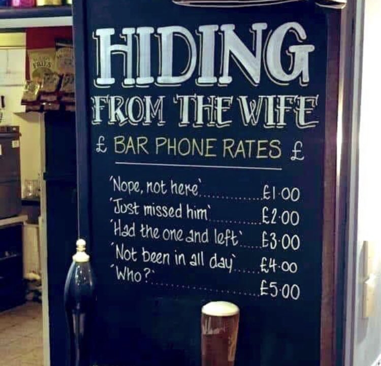 1973mackem's tweet photo. Spotted in London #WontBeHomeForTea ๐ #WontBeHomeForBreakfast ๐ณ https://t.co/OJrmNA2Jbz