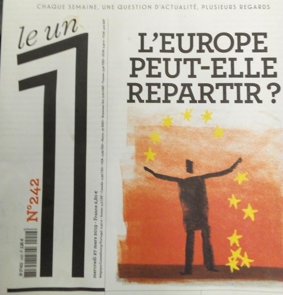 JrmeAndrey1's tweet photo. Le mot de Robert Solé
@Le1hebdo 
" J'ai fini par appeler mon chat Brexit. Il me réveille en miaulant à la mort parce qu'il veut sortir et, dès que je lui ouvre la porte, il reste planté au milieu, indécis, et il me jette un regard noir quand je le met dehors. "
@NathalieLoiseau https://t.co/dV41iSYCIY