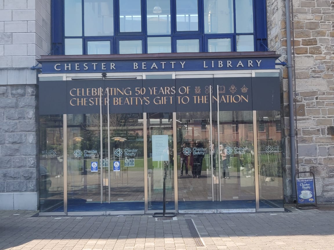 GoToIrelandInd's tweet photo. Get a glimpse of ancient manuscripts, art works and rare books collections at the award winning Chester Beatty Library on the grounds of Dublin castle.#Meitheal2019 #IrelandsAncientEast @Failte_Ireland @ancienteastIRL #ChesterBeattyLibrary https://t.co/M74L3yeU4l