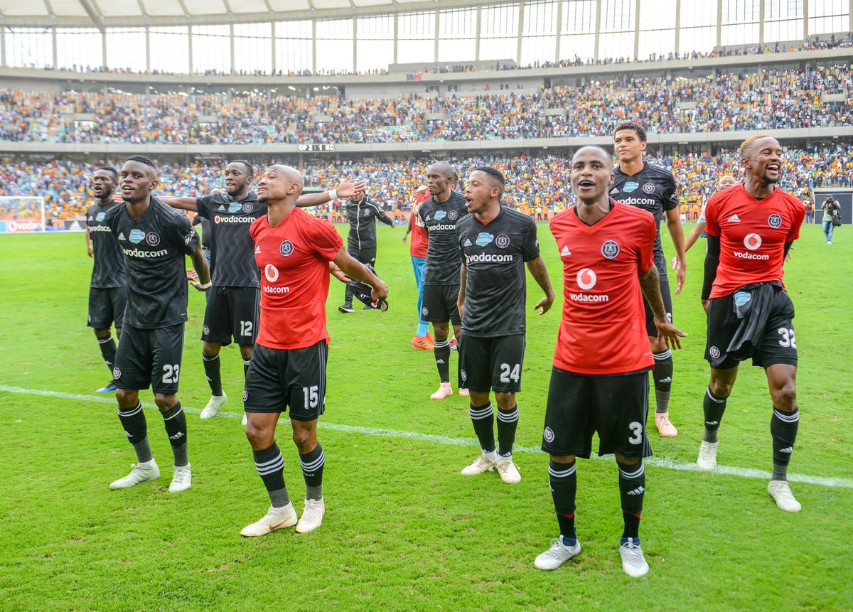 ConsolKubayi's tweet photo. The badge is all that matters... Its a big day in South African football as we host Sundowns.

Tonight we're #FetchingIt as Tshepo would say.
#OnceAlways #OrlandoPirates #AbsaPrem https://t.co/FPneESCRfn