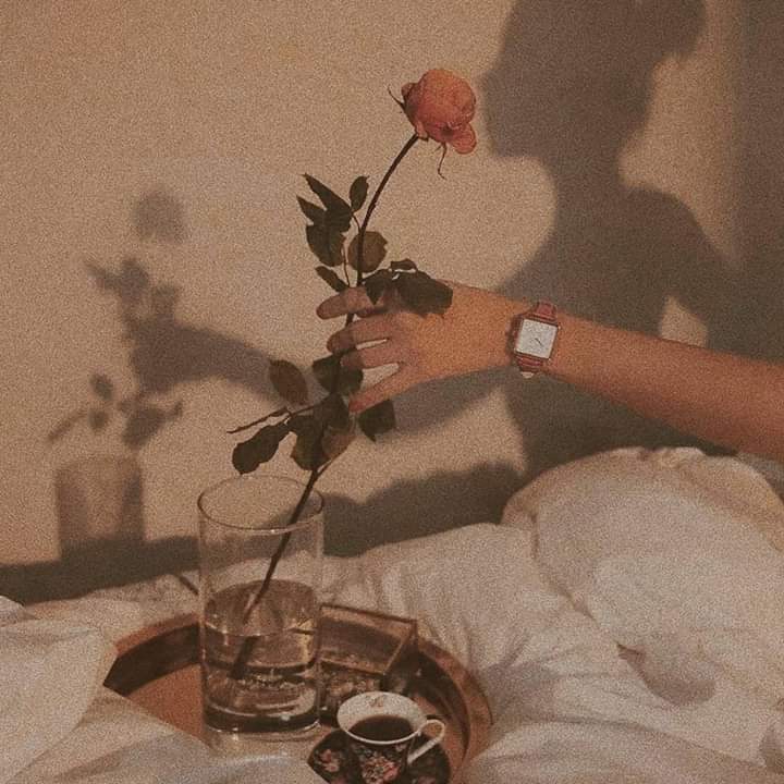 Sad Girl. tweet media