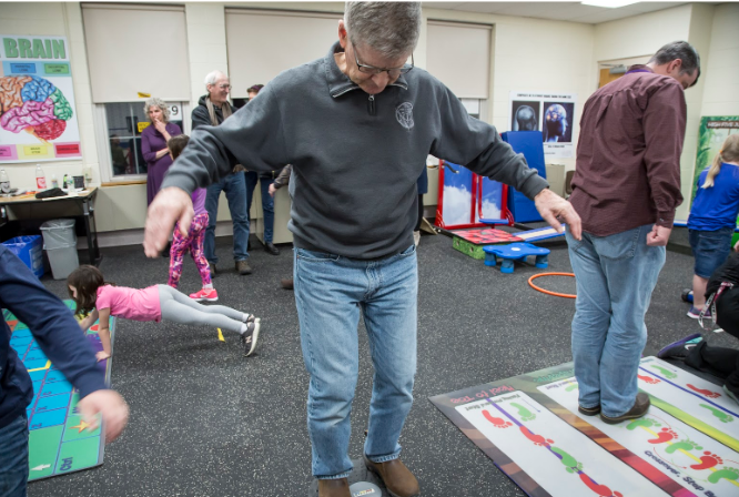 WVCSDSUPT's tweet photo. Photographed March 25 BOE worksession/ Kinesthetics Lab at Park Ave https://t.co/WgrjTEhtNy