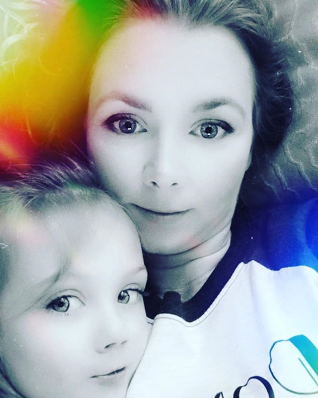 pinkedpolish's tweet photo. Love this snapchat filter!!! #meandmygirl #rainbow #snaps https://t.co/4c4ohpk7X6 https://t.co/3Ri2mqK6kB