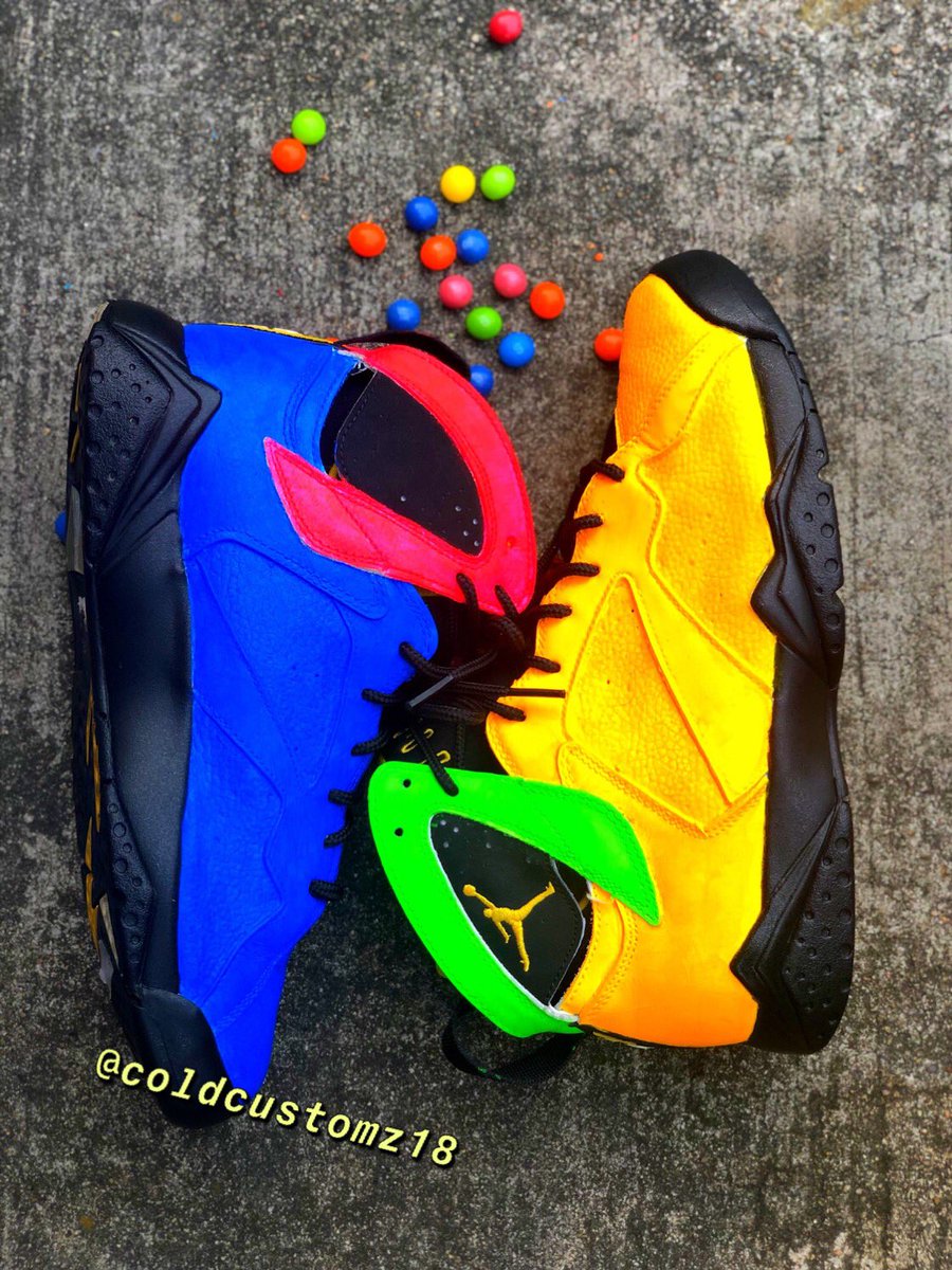 SneakerHead_Co's tweet photo. Sooner or Later my work gon go viral #TasteTheRainbow πππβ€οΈπ€ #ColdCustomz #ColdestInThe409WithABrush https://t.co/0KbsEGZGdl