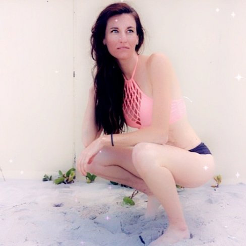 sabrinavaes87's tweet photo. #NewProfilePic https://t.co/ZMe70eVAYc