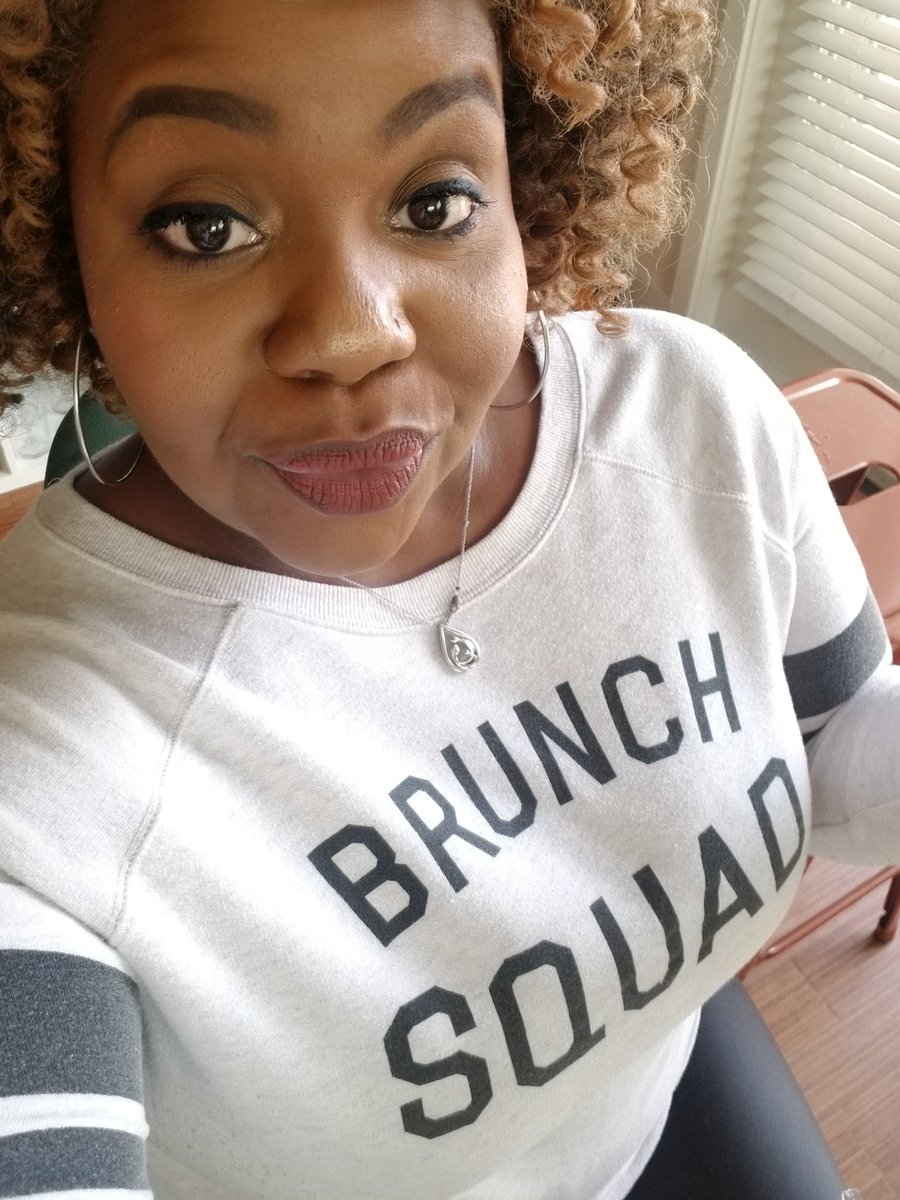 MsDany2U's tweet photo. Today's brunch and much was brought to you by the Ladies of DFWULYP!They give new meaning to the phrase TRIBE (all not pictured). What a great Sunday afternoon spent loving on each other. The movement brought us together but our experiences have made us family! #DFWULYP #girls https://t.co/hfcj3IrMgM