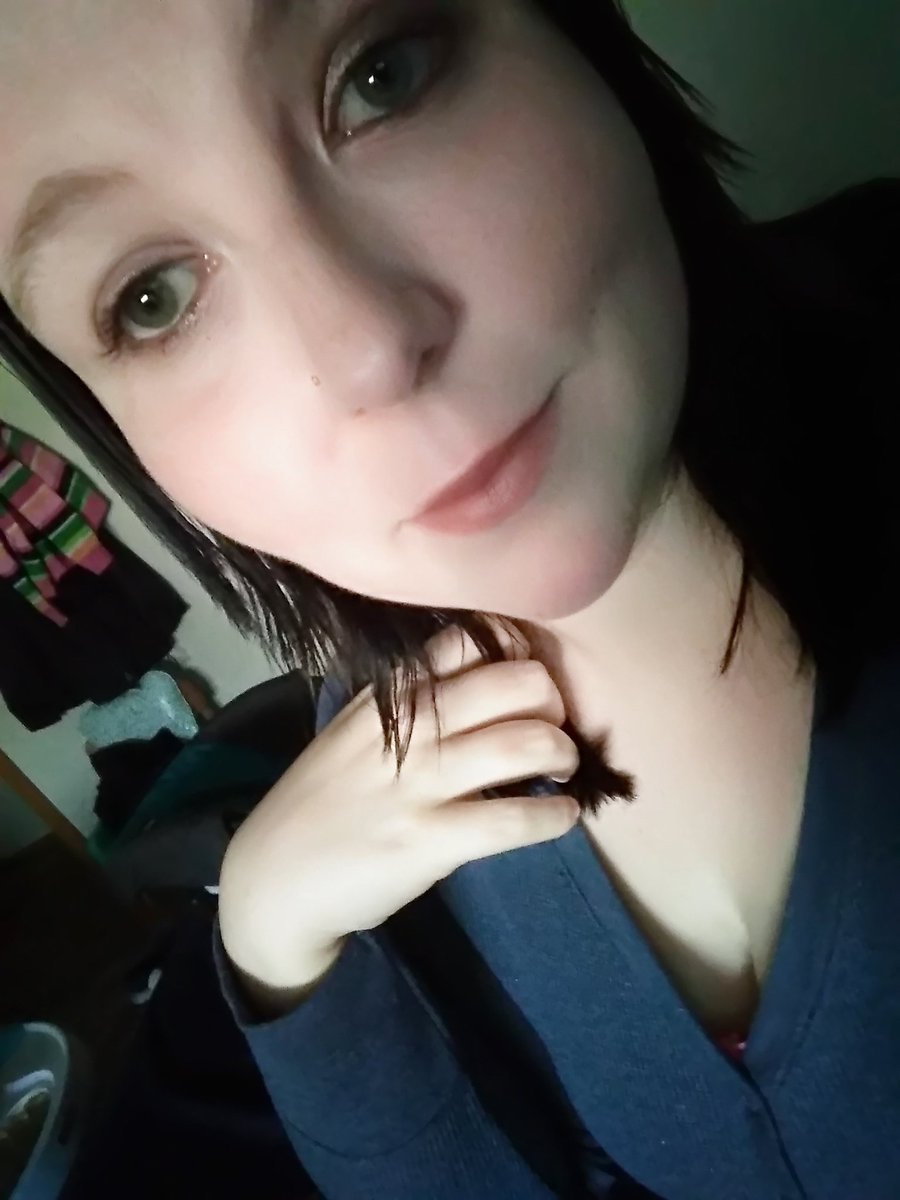 SlothGirl9318's tweet photo. I changed myself long ago to fit into your life, but now I'm free to finally be me, sincerely your ex wife✌️ https://t.co/sEgPa96scu