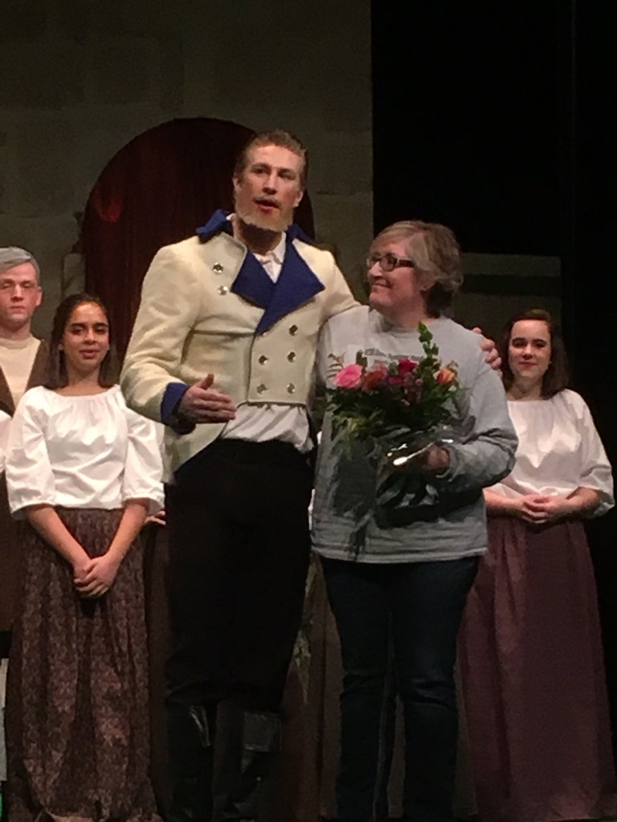 crouch_will's tweet photo. I would like to thank all the coaches and theatre programs that have spent their time recruiting me.  I’ve given this next step in my life much thought, and I am excited to say that I will be continuing my Academic, Football, and Theatre career at AUGUSTANA COLLEGE!! Go Vikings! https://t.co/9Lr78TH6tm