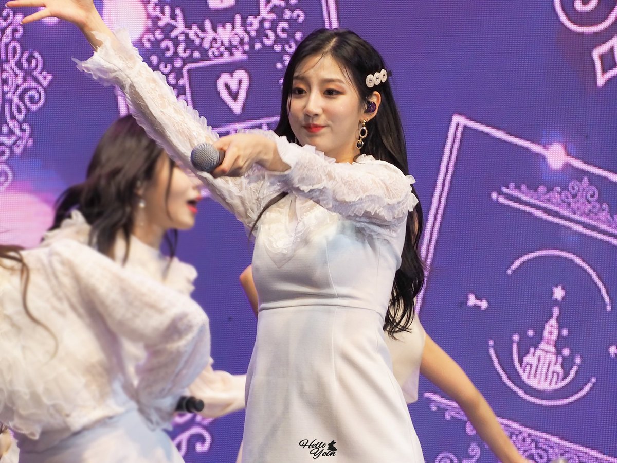 HelloYein_'s tweet photo. 190331 겨울나라의 러블리즈3 대만 
@Official_LVLZ

#Lovelyz #정예인 #예인 #Yein https://t.co/GxIUaeo1xL