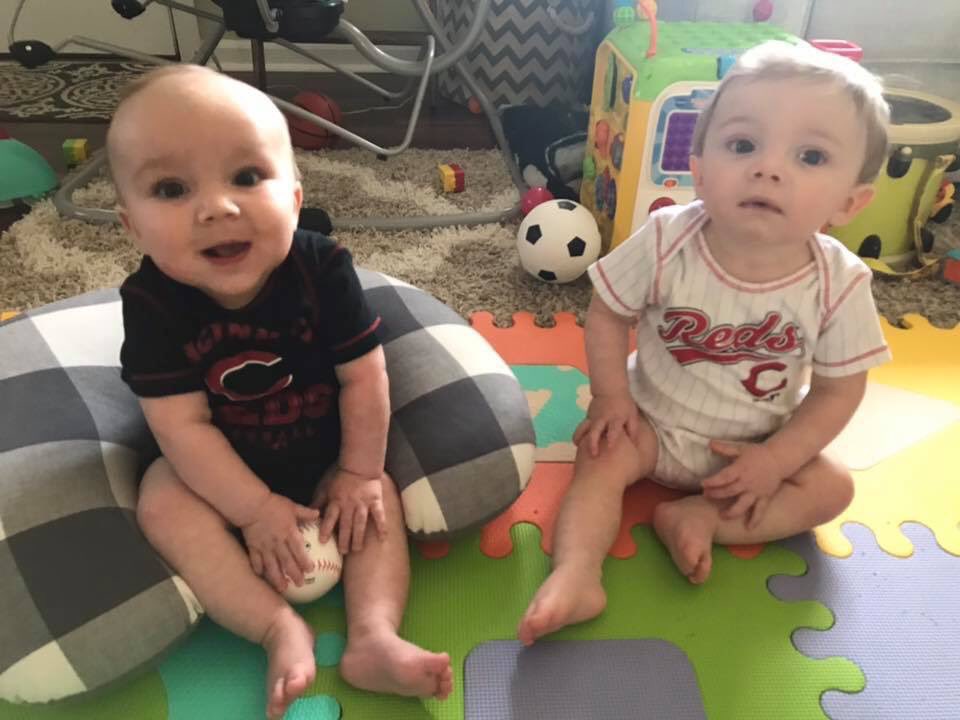 AleanaRowe's tweet photo. Baseball season is here!!! Go Reds @Reds https://t.co/PIf2j6qqAs